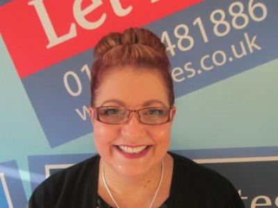 Photo of Tina Hind