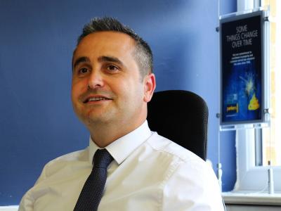 Photo of David Ramon